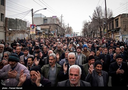 عکس/ تشییع پیکر دو شهید گمنام در کرمانشاه