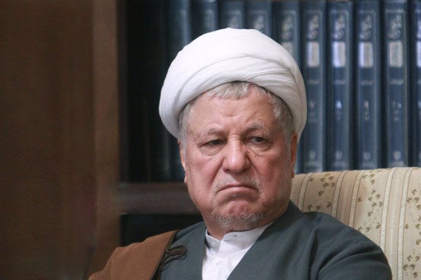تلاش زنجیرهایها برای نمایش جایگاه هاشمی تلاش زنجیرهایها برای نمایش جایگاه هاشمی