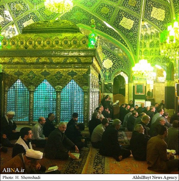 شب شهادت نازدانه امام حسین(ع) در حرم حضرت رقیه(س) + تصاویر شب شهادت نازدانه امام حسین(ع) در حرم حضرت رقیه(س) + تصاویر