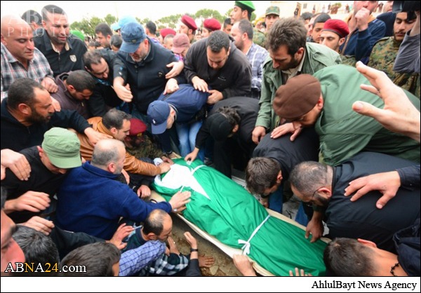 تشییع پیکر یکی از فرماندهان حزبالله + تصاویر تشییع پیکر یکی از فرماندهان حزبالله + تصاویر
