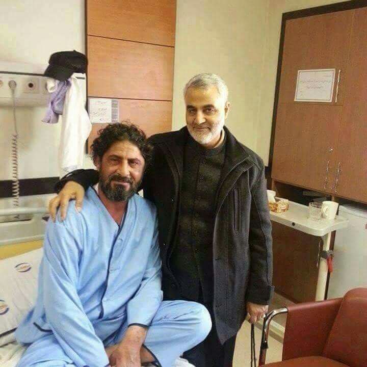 حاج قاسم در کنار فرمانده شهید عصائب