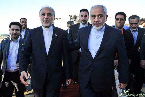 عکس/ تلاش برای راه یافتن در جمع دو نفره ظریف-صالحی!