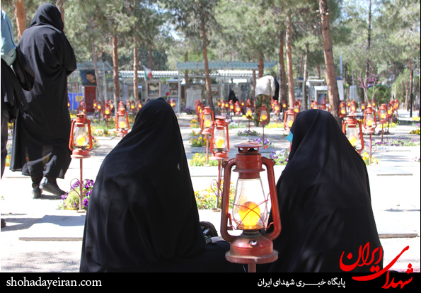 عکس/ روز طبیعت در گلزار شهدا