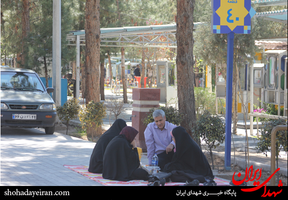 عکس/ روز طبیعت در گلزار شهدا
