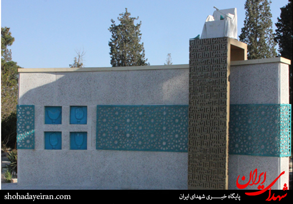 حذف عکس امام خمینی (ره) از جایگاه جلوس گلزار شهدا+ عکس حذف عکس امام خمینی (ره) از جایگاه جلوس گلزار شهدا+ عکس