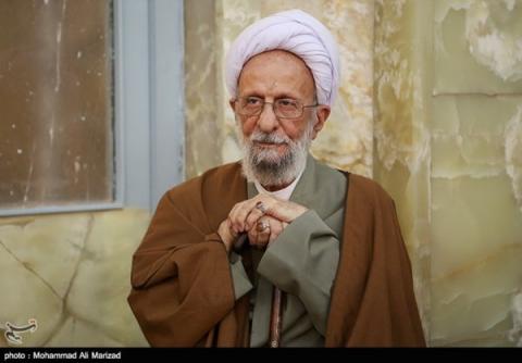 مراسم ترحیم همسر آیت‌الله جنتی در قم +تصاویر