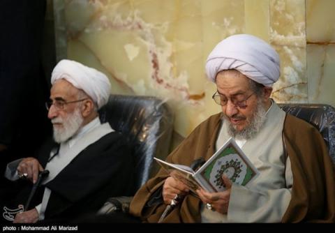 مراسم ترحیم همسر آیت‌الله جنتی در قم +تصاویر