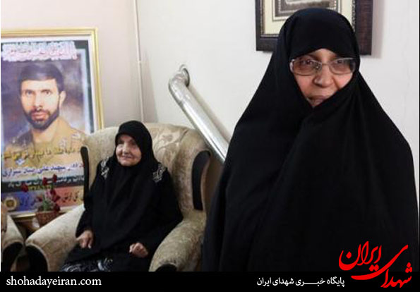 عکس/ دیدار فرماندهان با مادر شهید صیاد شیرازی