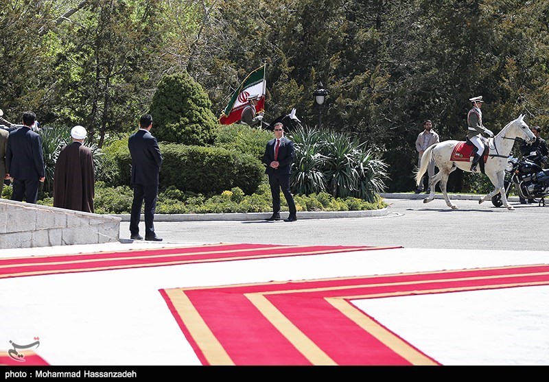 اسکورت رجب طیب اردوغان با اسب +تصاویر