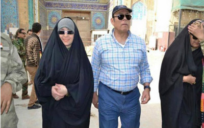 پوشش جنجالی دوهنرمند زن درعراق +عکس