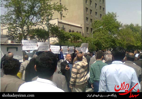 تجمع نمازگزاران تهرانی به عملکرد دولت اعتدال +عکس تجمع نمازگزاران تهرانی به عملکرد دولت اعتدال +عکس