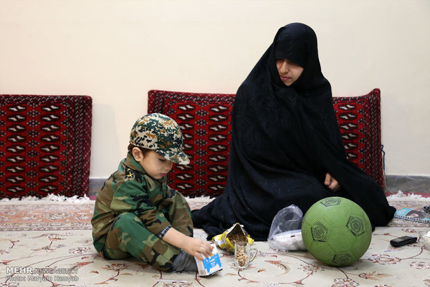 گفتم باید طوری شهید شوی که رهبری به خانه‌مان بیاید