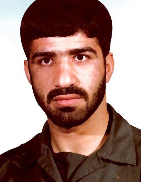 شهیدی که یک نویسنده را شیفته خود کرد +عکس شهیدی که یک نویسنده را شیفته خود کرد +عکس