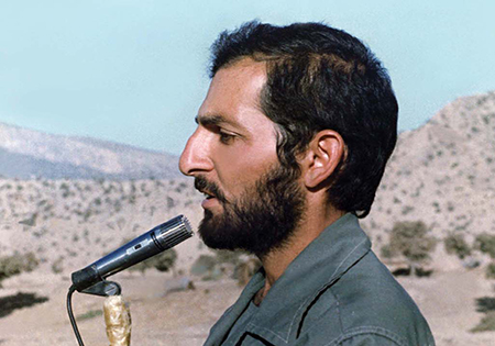 حتی اگر یک نفر زنده ماند، باید تنهایی مقاومت کند حتی اگر یک نفر زنده ماند، باید تنهایی مقاومت کند