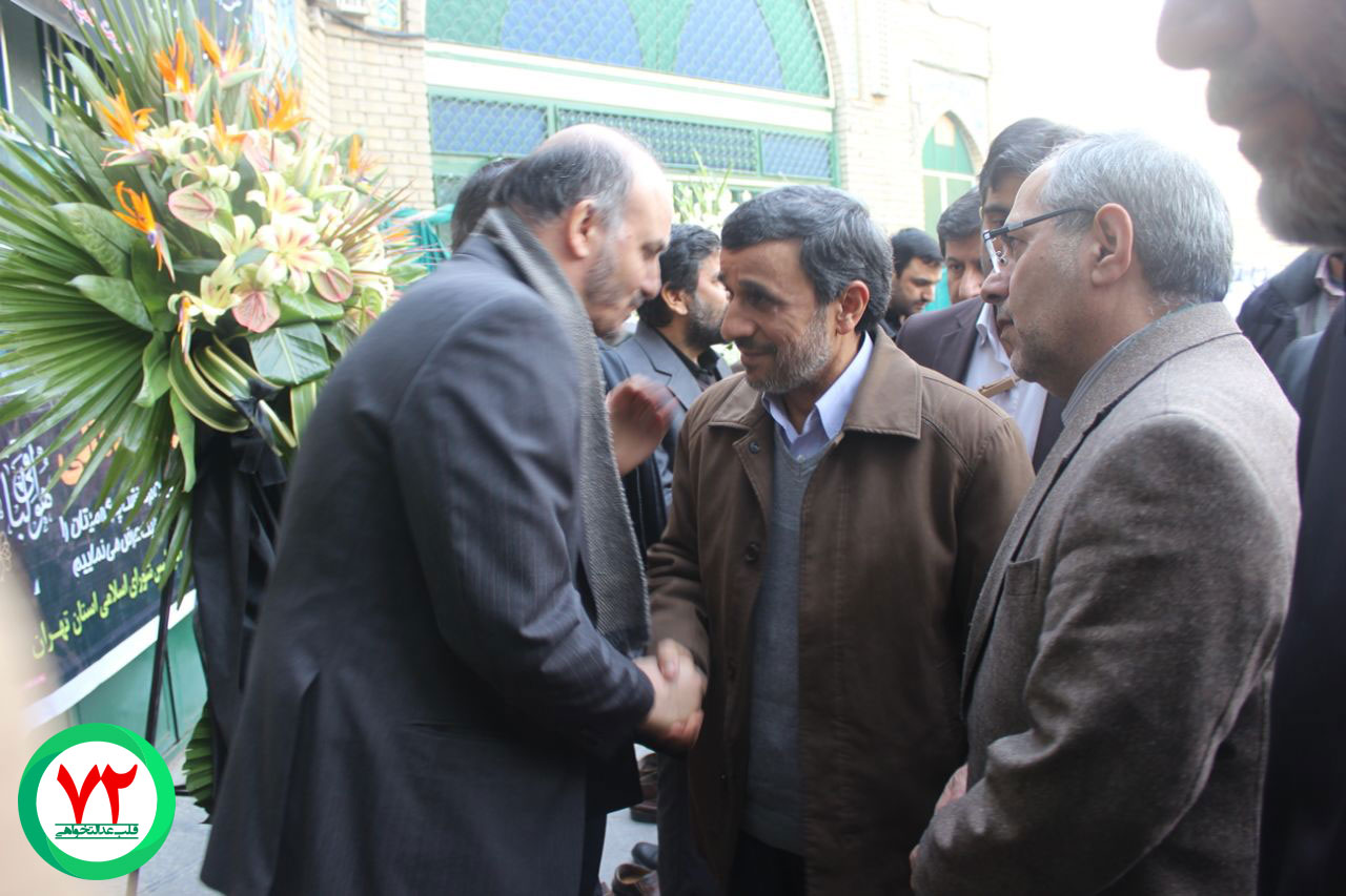 احمدینژاد در ختم حجتالاسلام مجاهد +عکس احمدینژاد در ختم حجتالاسلام مجاهد +عکس