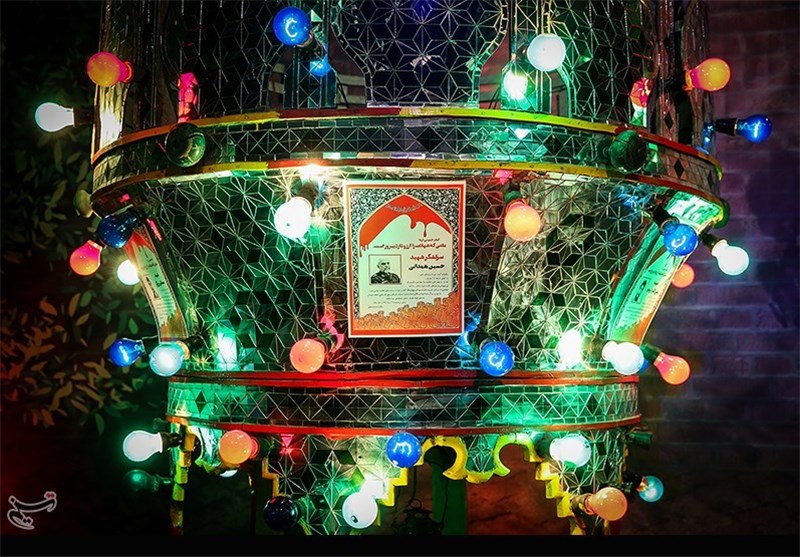 یادواره شهدای کربلای ۵ با تجلیل از فرزند سردار شهید همدانی برگزار شد یادواره شهدای کربلای ۵ با تجلیل از فرزند سردار شهید همدانی برگزار شد
