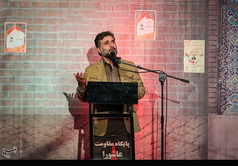یادواره شهدای کربلای ۵ با تجلیل از فرزند سردار شهید همدانی برگزار شد یادواره شهدای کربلای ۵ با تجلیل از فرزند سردار شهید همدانی برگزار شد