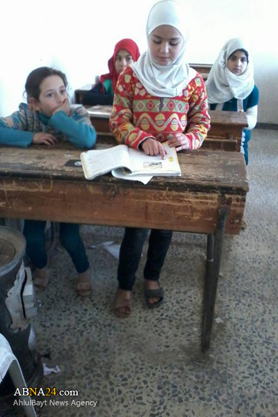 دانش آموزان شیعه سوری با وجود حملات تکفیری ها به مدرسه می روند + تصاویر دانش آموزان شیعه سوری با وجود حملات تکفیری ها به مدرسه می روند + تصاویر