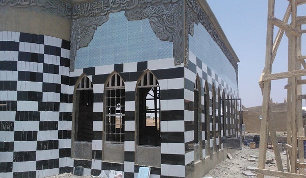 قبرستان شهدای شهر زاریا کاملا تخریب شد+تصاویر قبرستان شهدای شهر زاریا کاملا تخریب شد+تصاویر