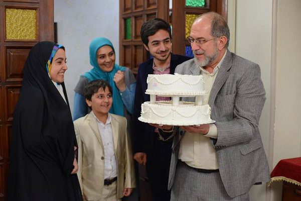 از روابط ضربدری تا شوخیهای خفیف جنسی! از روابط ضربدری تا شوخیهای خفیف جنسی!