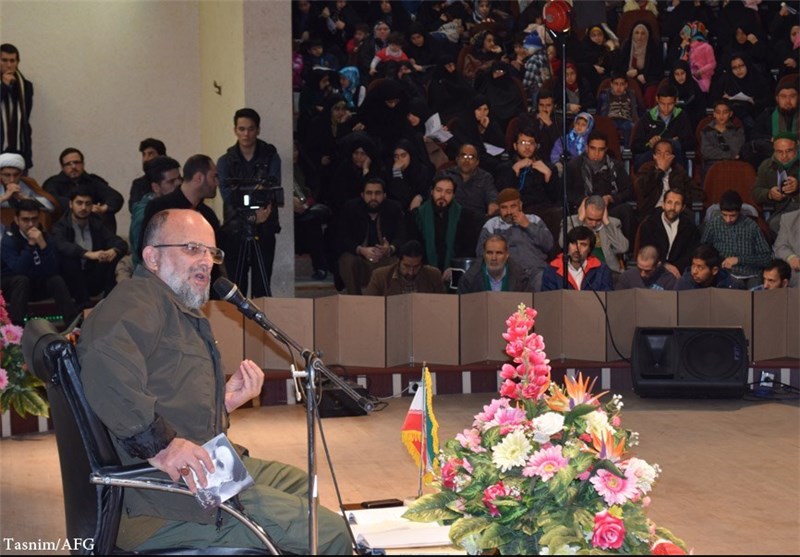 عذرخواهی سعید قاسمی از مهاجران افغانی+عکس عذرخواهی سعید قاسمی از مهاجران افغانی+عکس