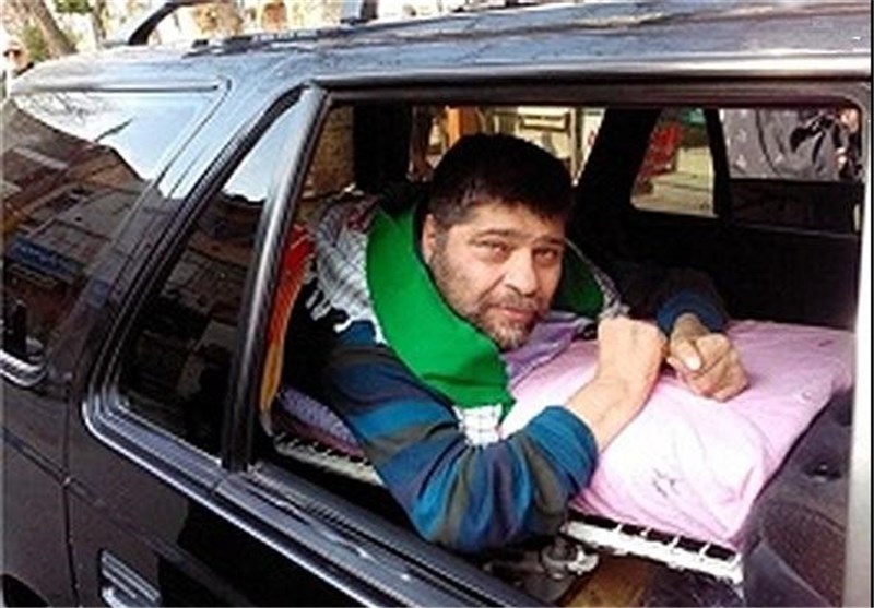 عکس/ جانباز قطع نخاع در راهپیمایی ۲۲ بهمن