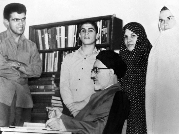 دیدار خانوادگی مرحوم 