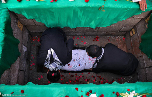 یک روستا میزبان دو شهید گمنام شد