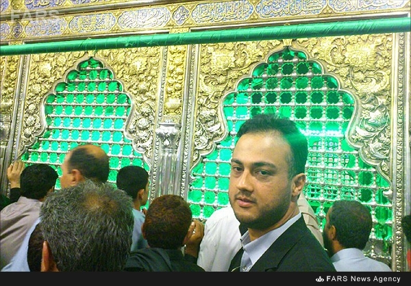شهید مدافع حرم، همسر و دخترانش +عکس