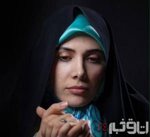 پای یک خانم دهه شصتی به مجلس باز شد+عکس پای یک خانم دهه شصتی به مجلس باز شد+عکس