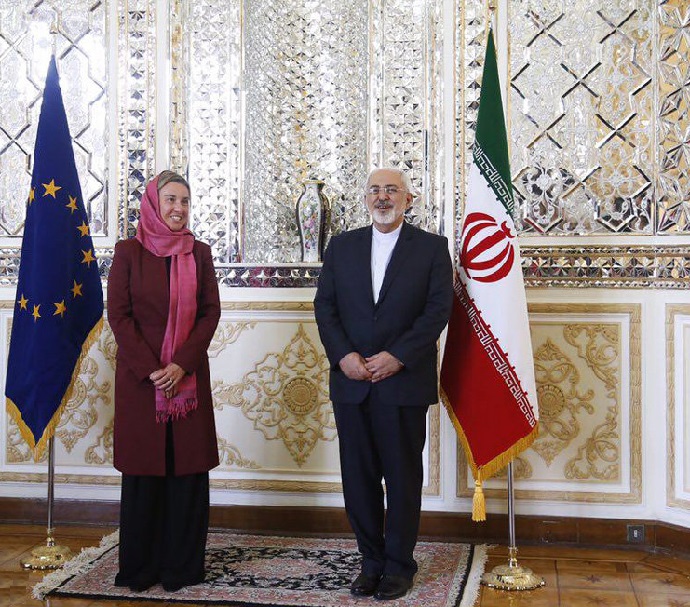 توجیه رفتار غیر منطقی آمریکاییها از سوی دولت توجیه رفتار غیر منطقی آمریکاییها از سوی دولت