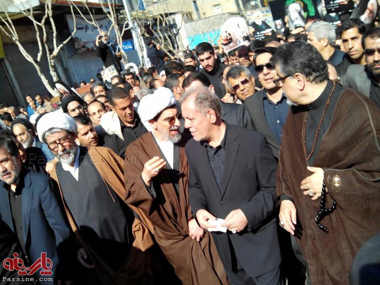 فرزندان آیت‌الله واعظ طبسی در تشییع پدر+عکس