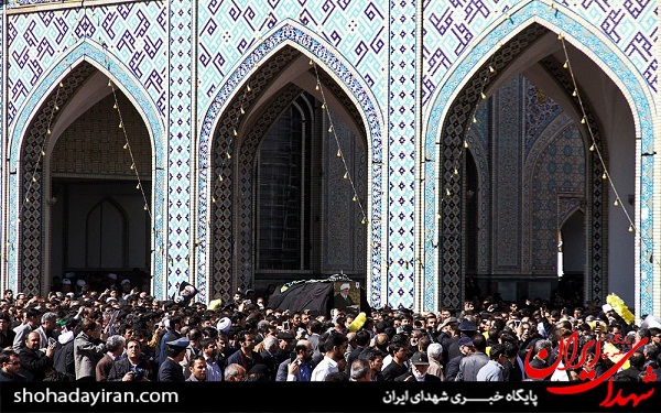 عکس/ مراسم تشییع پیکر آیت‌الله واعظ‌ طبسی