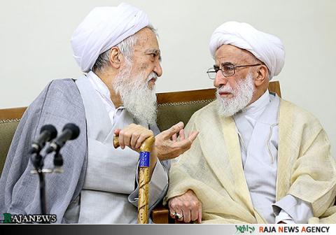 عکس/دیدار اعضای مجلس خبرگان با رهبر انقلاب