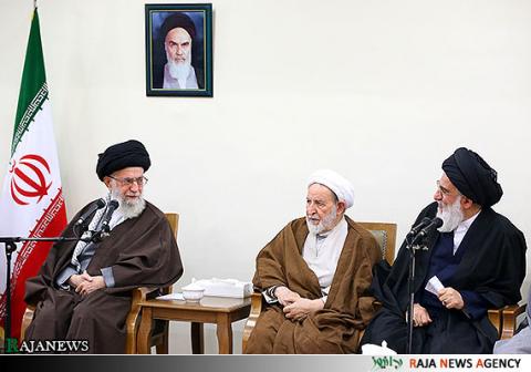 عکس/دیدار اعضای مجلس خبرگان با رهبر انقلاب