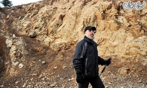 رئیس جمهور روحانی در حال 
