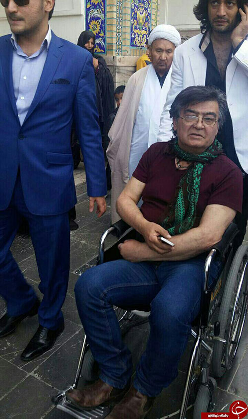 رضا رویگری روی ویلچر در حرم امام رضا(ع)+عکس