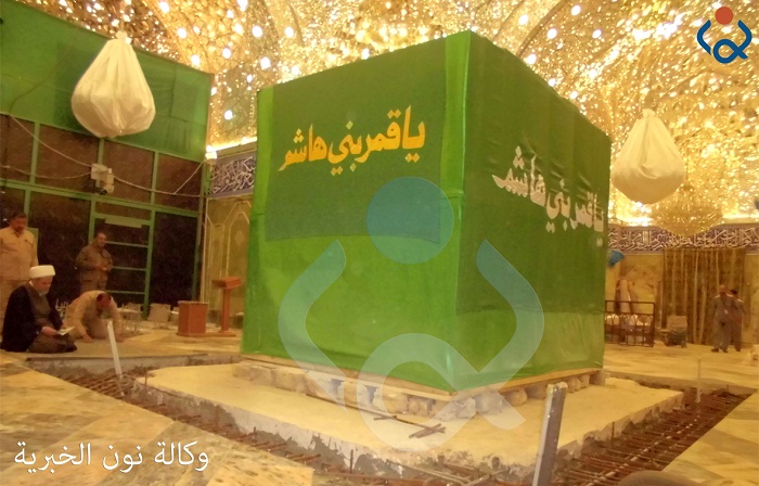 تصاویر/قبر مطهر حضرت عباس (ع) بدون ضریح تصاویر/قبر مطهر حضرت عباس (ع) بدون ضریح