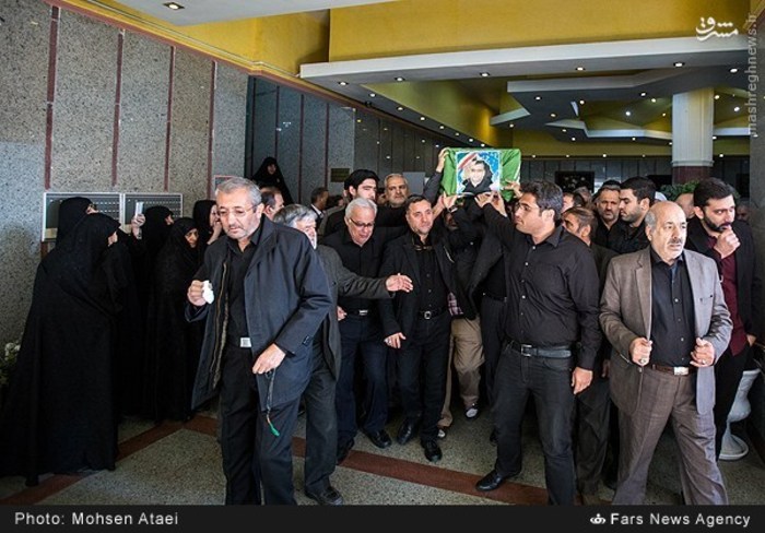 عکس/ تشییع سپاری جانباز شهید حسین نیکپور عکس/ تشییع سپاری جانباز شهید حسین نیکپور