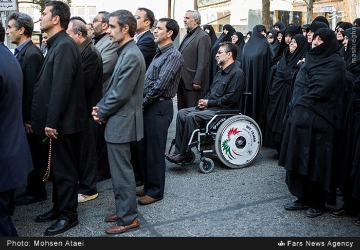 عکس/ تشییع سپاری جانباز شهید حسین نیکپور عکس/ تشییع سپاری جانباز شهید حسین نیکپور