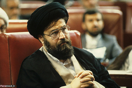 مرحوم حاج سید احمد خمینی در مجلس +عکس