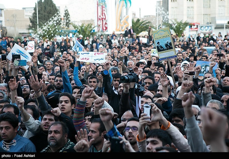 استقبال پرشور ورامینی‌ها از آیت‌الله جنتی+تصاویر