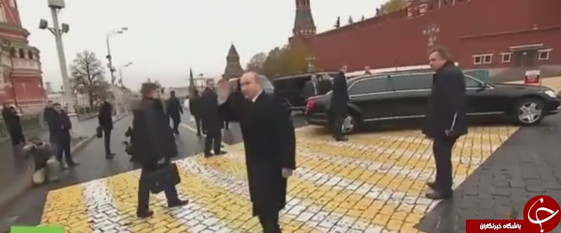 سلفی جالب پوتین با سربازان روسی +عکس سلفی جالب پوتین با سربازان روسی +عکس