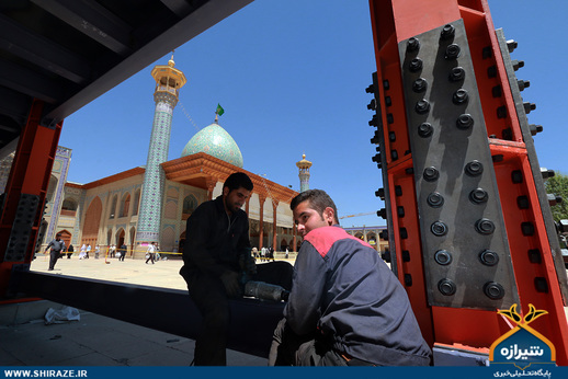 ساخت سازه فولادی عظیم  برای جایگاه سخنرانی روحانی+تصاویر