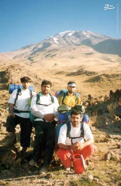 عکس/ پدر موشکی در کنار بام ایران عکس/ پدر موشکی در کنار بام ایران