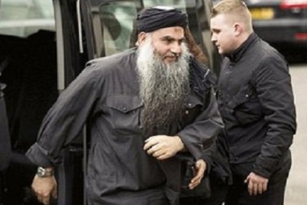 جایزه ۲۰ میلیون دلاری برای سرکردگان داعش جایزه ۲۰ میلیون دلاری برای سرکردگان داعش