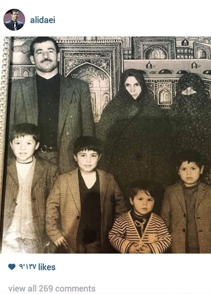 کودکی علی دایی در کنار خانواده‌اش +عکس