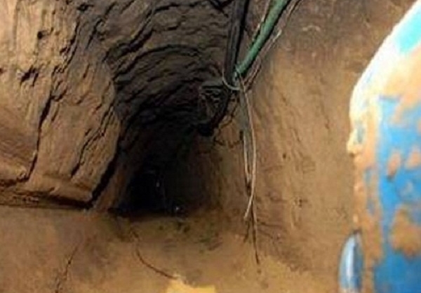 سرکرده داعش در زیر زمین دستگیر شد+عکس سرکرده داعش در زیر زمین دستگیر شد+عکس