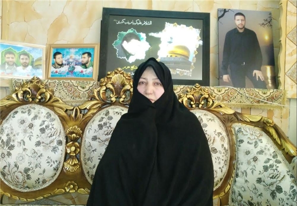 عکسی که همیشه در جیب شهید عزیزی بود عکسی که همیشه در جیب شهید عزیزی بود