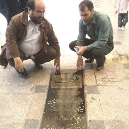 علاقه دهنمکی به لوطی محله صابونپزخانه+عکس علاقه دهنمکی به لوطی محله صابونپزخانه+عکس